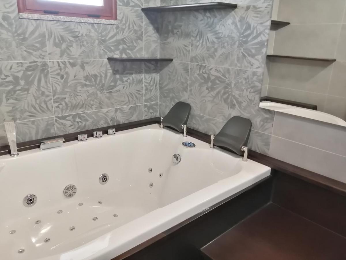 Bed and Breakfast Il Frutteto Torre delle Stelle Exterior foto